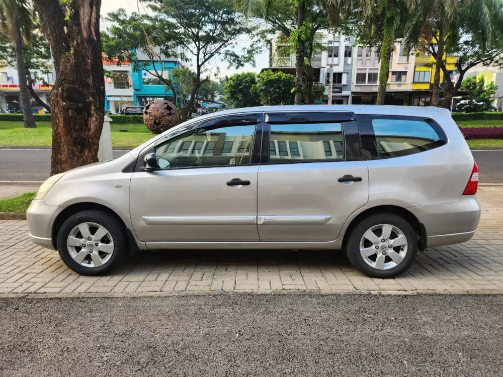 Nissan Grand Livina XV 2008 MT Bensin