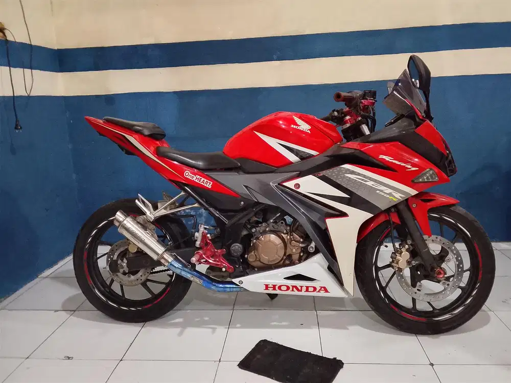 Honda CBR 150 veslift 2019\2018 siap pakai