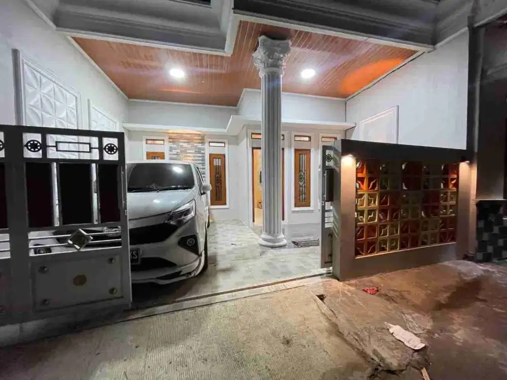 Rumah mewah sisa 2 unit lagi..free canopi dan keramik carport