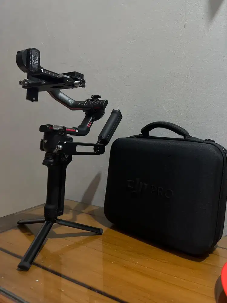 Dji RS 3 Pro Gimbal Stabilizer Like new