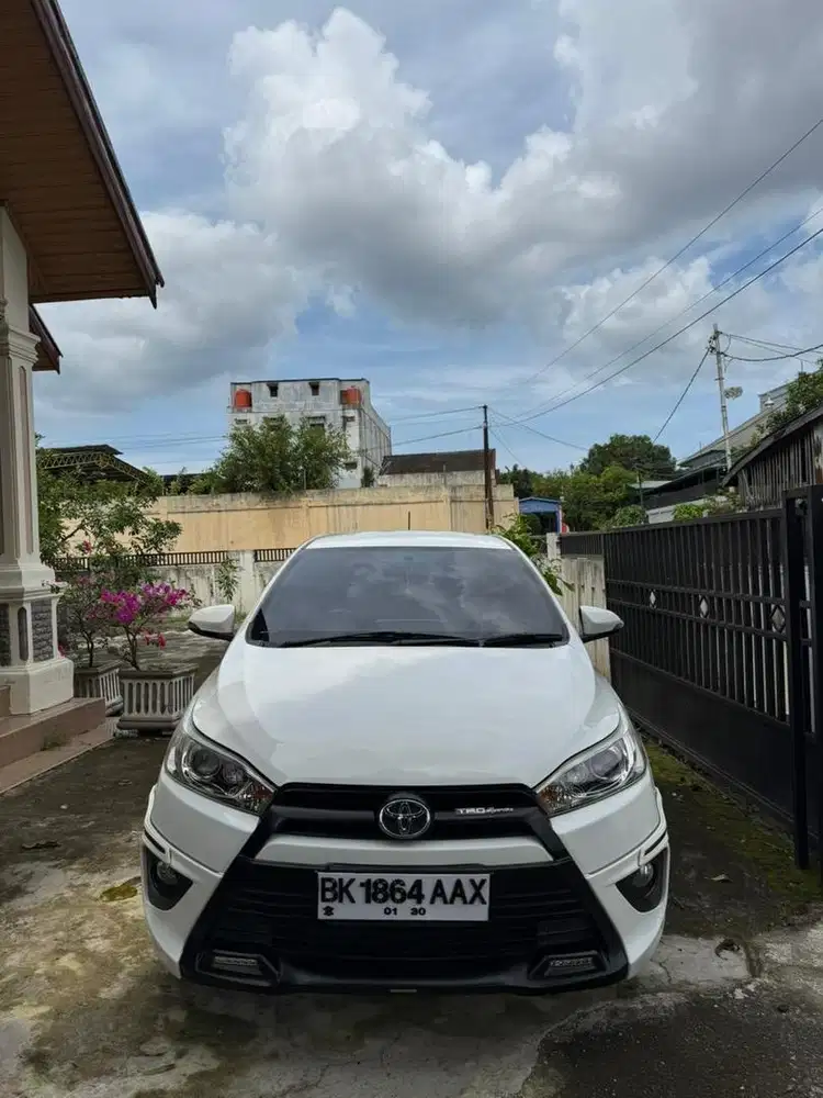 Jual Toyota Yaris Trds AT 2015