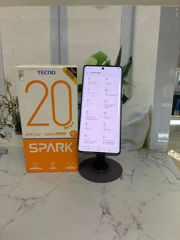 Jual hp tecno spark 20 pro plus Ram 8/256 kodisi bocel pojok