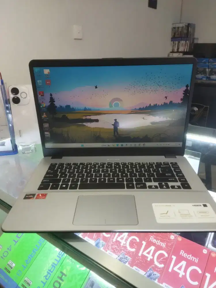 Asus VivoBook AMD Ryzen 7