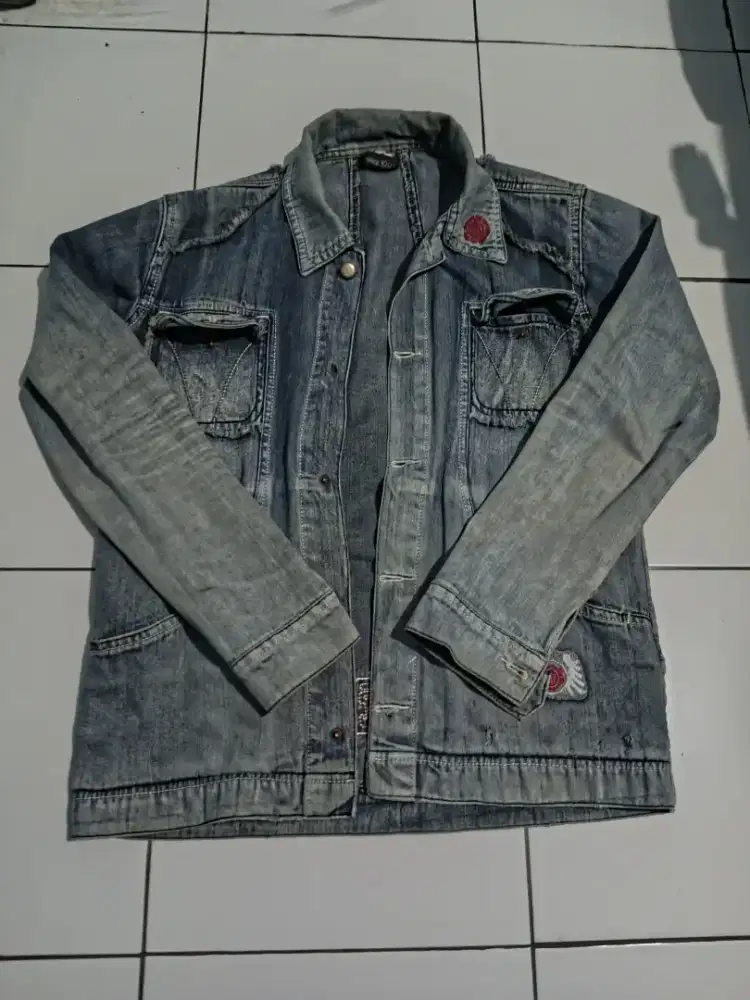 jaket levis keren