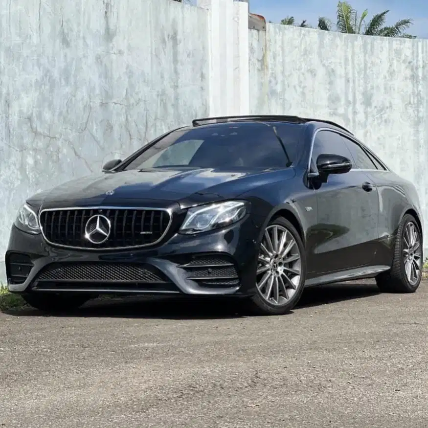 (CASH) Mercedes Benz E300 Coupe 2019