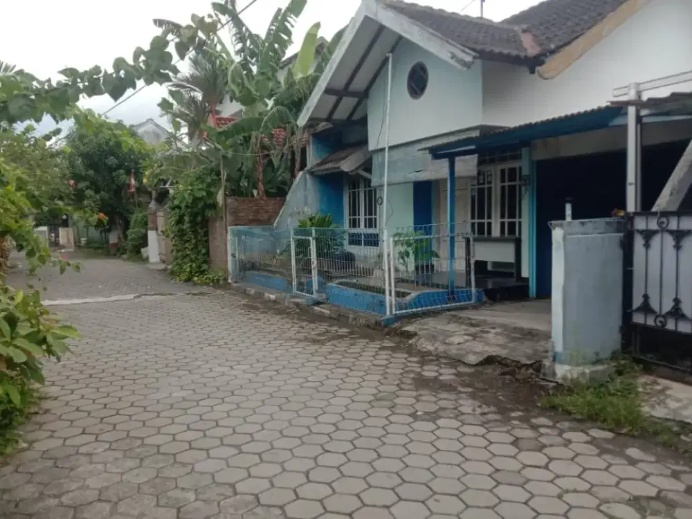 Homestay 1 rumah 3 kamar untuk 4 sd 12 orang alt hotel dkt malioboro