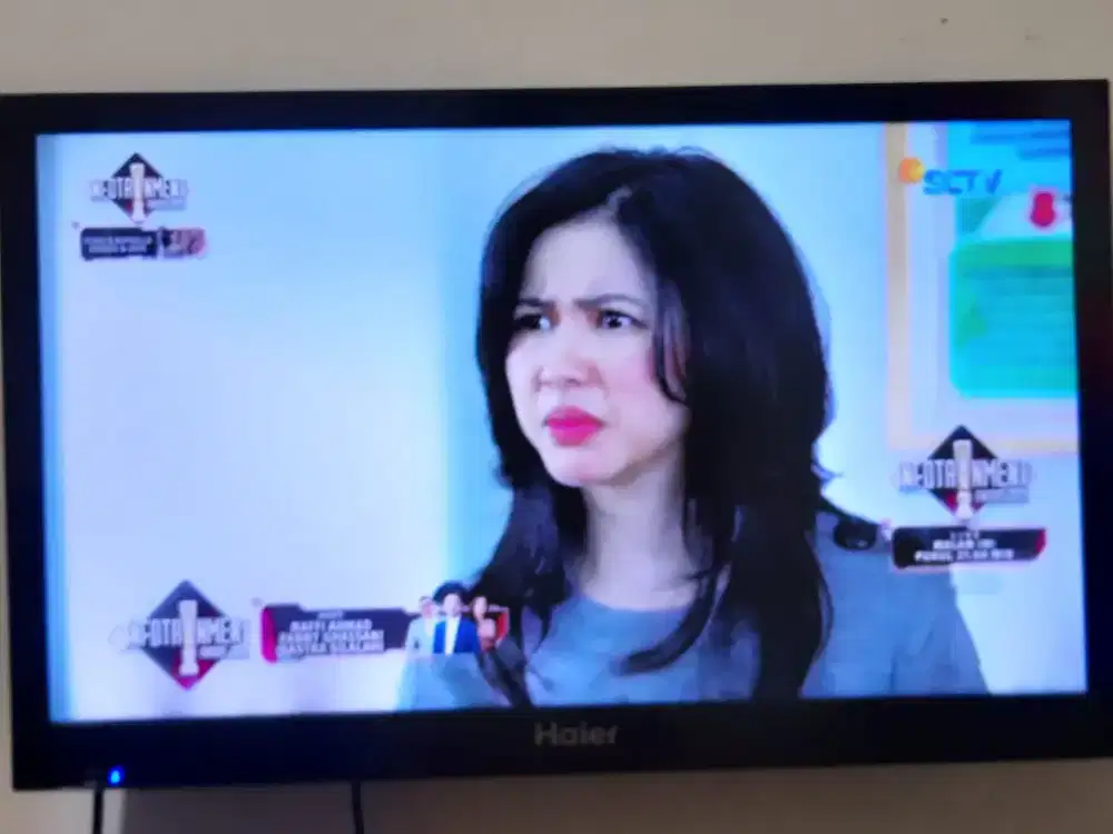 Televisi. HEIR TV 24 in. Di jual