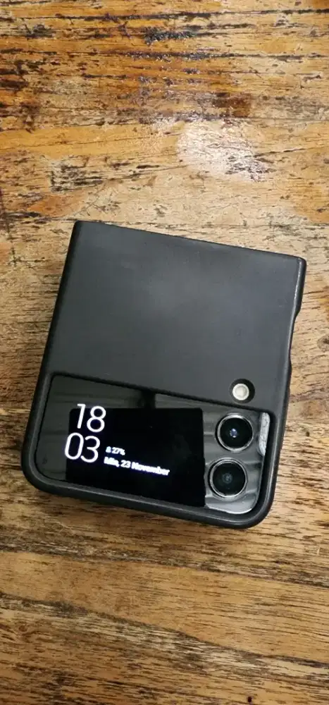 Samsung Z Flip 4 Resmi SEIN 8/256GB Mulus minus ringan