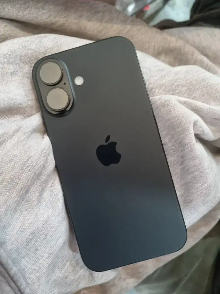 Iphone 16 Black 128 gb