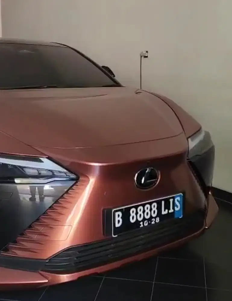 Murah Lexus RX450H+ 2023 akhir,Listrik, kondisi seperti baru