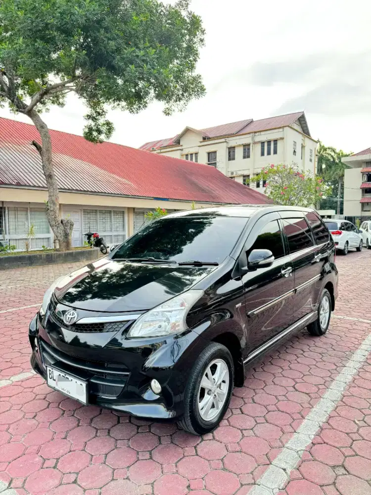 Toyota Avanza Veloz 1.5 manual