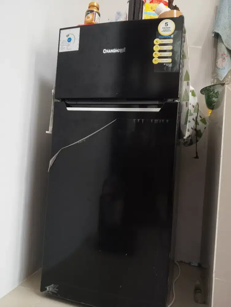 Dijual Kulkas merk changhong