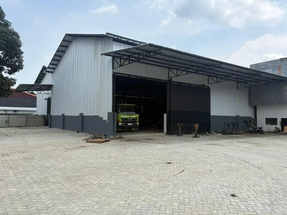 Gudang disewakan dengan lokasi strategis di kendari