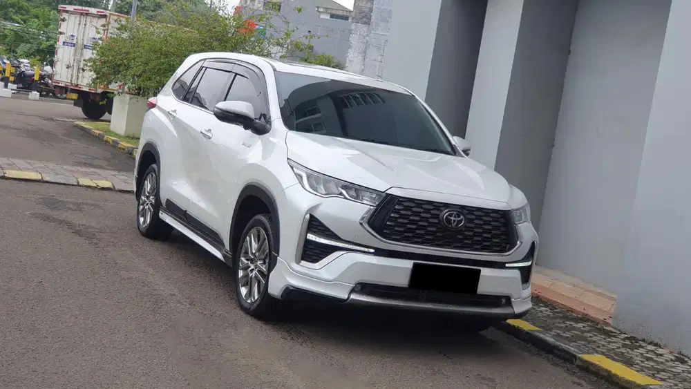 Toyota Kijang Innova Zenix Q Hybrid 2.0 Modelista TSS AT 2025/2024