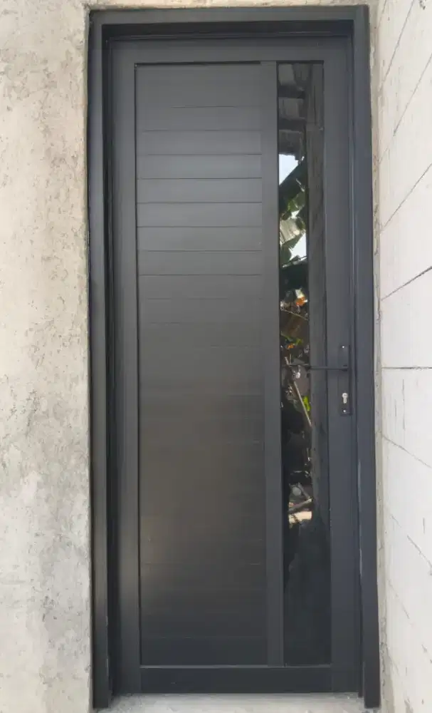 Kusen pintu alumunium