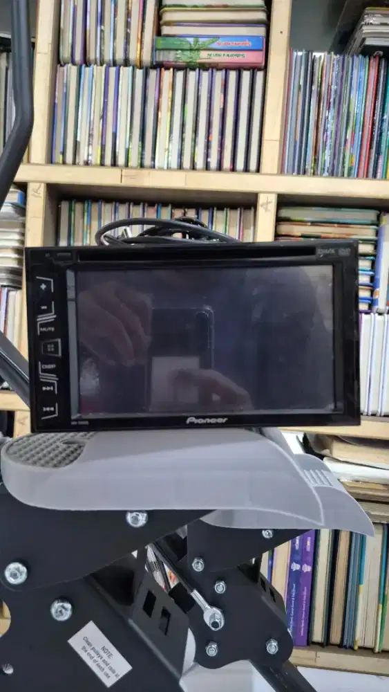 Head Unit Pioneer AVH-195 DVD