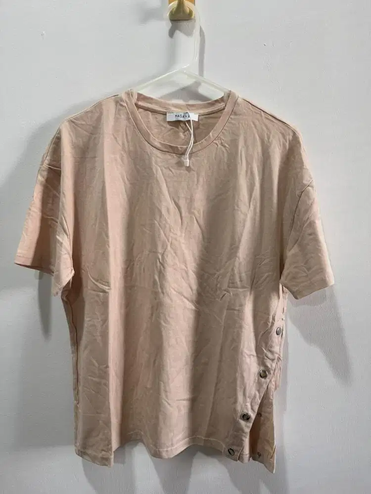 New Kaos untuk Wanita