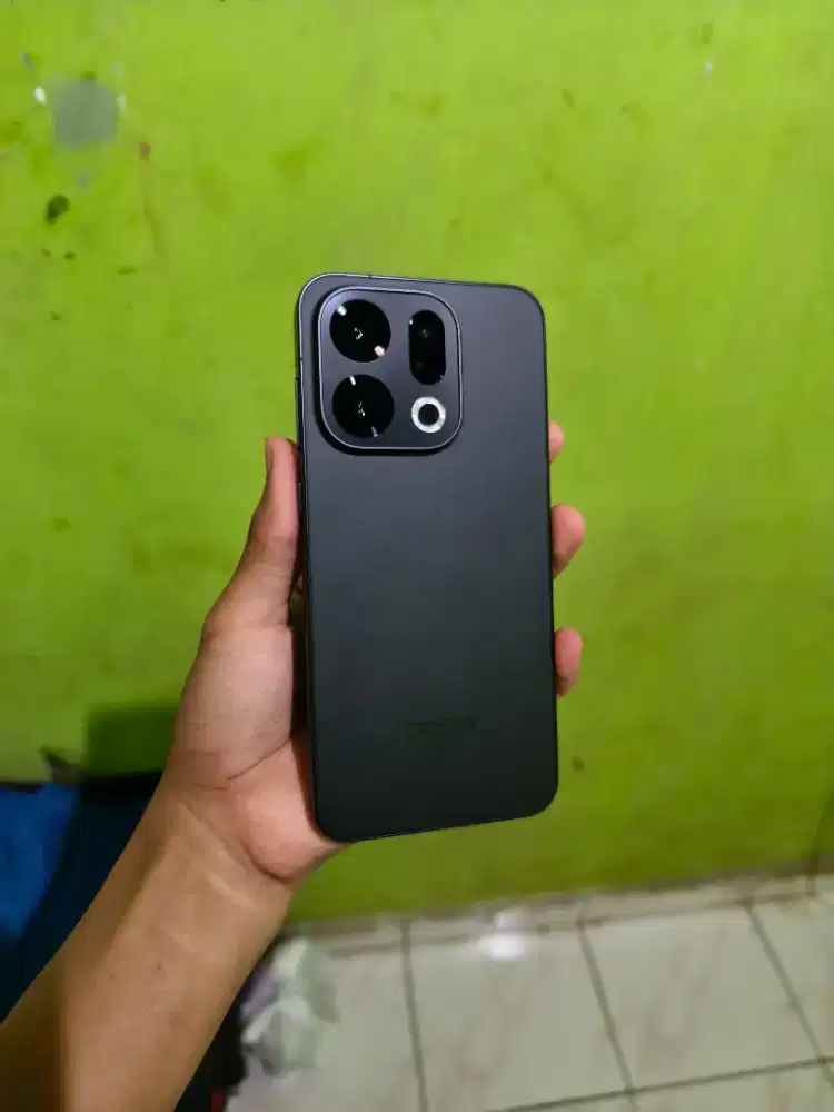 oppo find X9 black 12/256 garansi resmi masih on 1 tahun