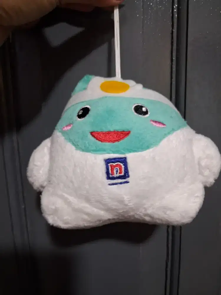 Boneka gantung nipon paint