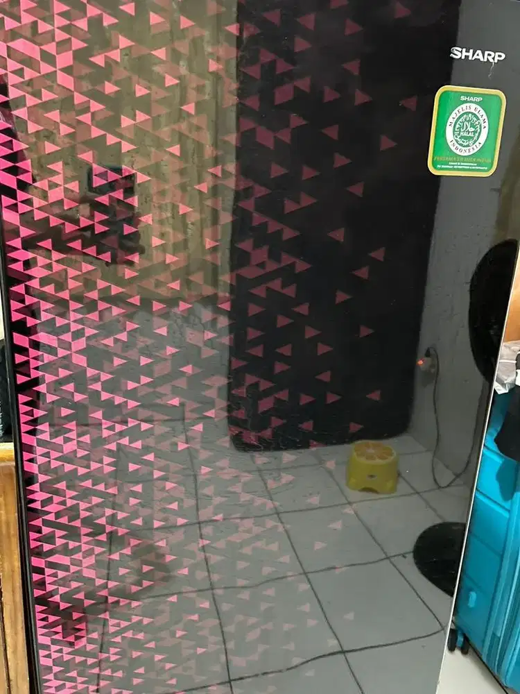 Kulkas Sharp SJX 185 (166 Liter)