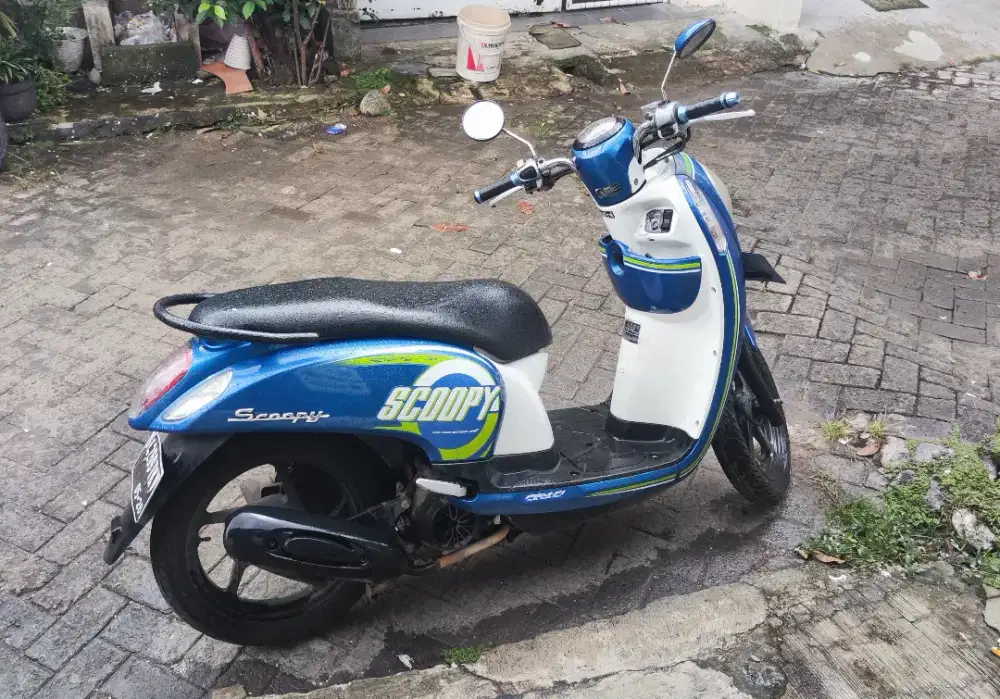 Honda Scoopy 2016 SS Lengkap