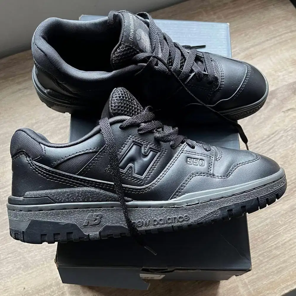 NEW BALANCE 550 BLACK