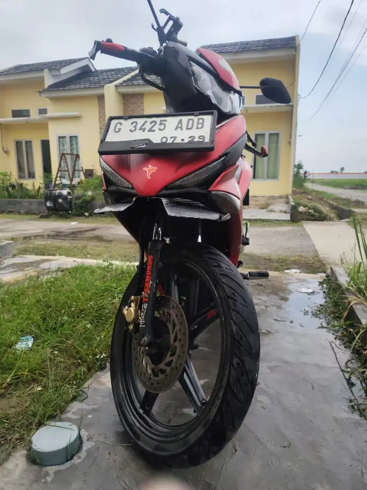 [Dijual cepat!] Yamaha MX King 2019 Red Matte