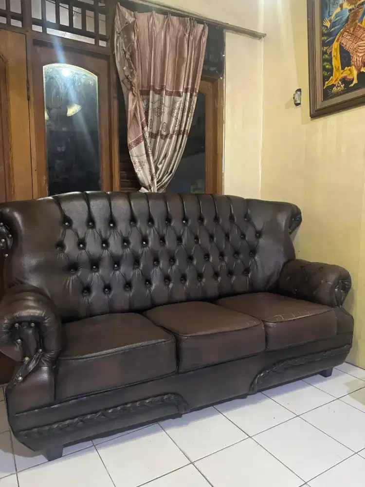 Sofa Kulit Like NEW