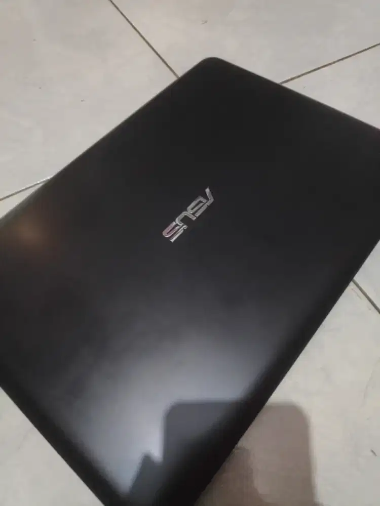Laptop Asus  E402W HD500GB