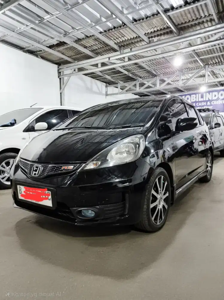 Jazz RS a/t 2013 Dp 6 jt aja