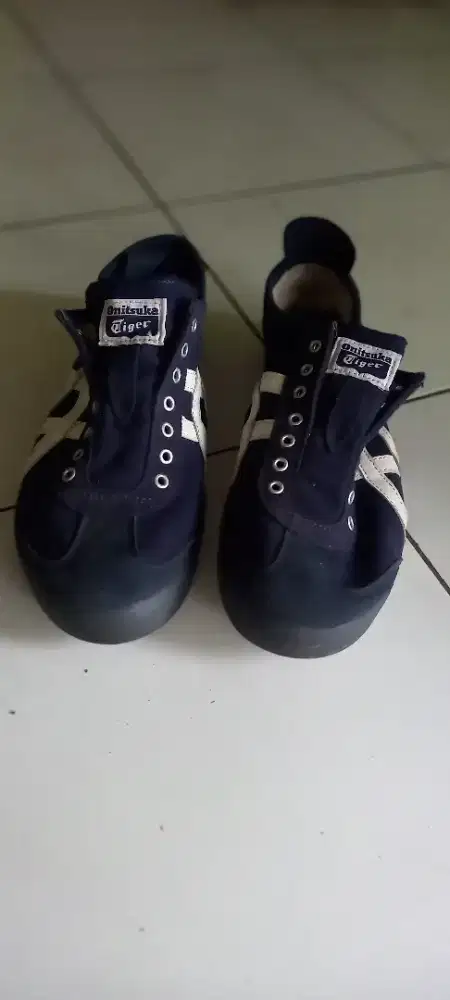 Sepatu Tiger Onitsuka Biru Original ukuran 41