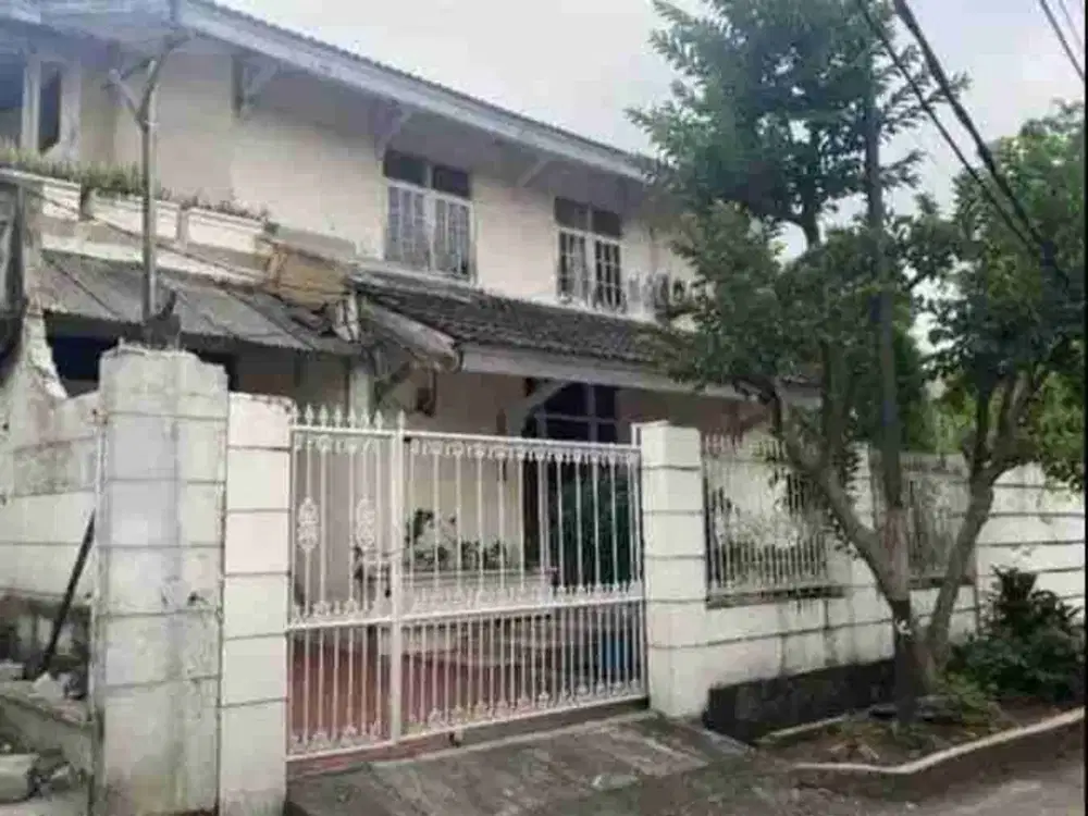 ruma 2lt 228m²‼️‼️‼️ di komplek pondok kelapa