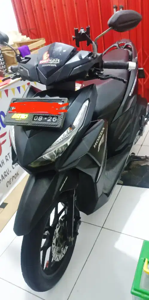Di Jual Motor HONDA VARIO 150 OLD Th 2015 Warna Hitam