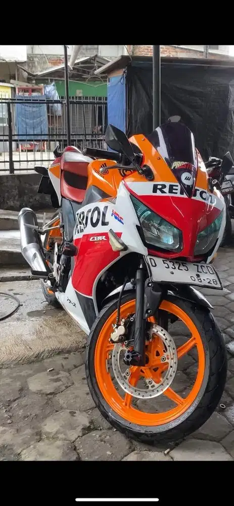 CBR 150R tahun 2016