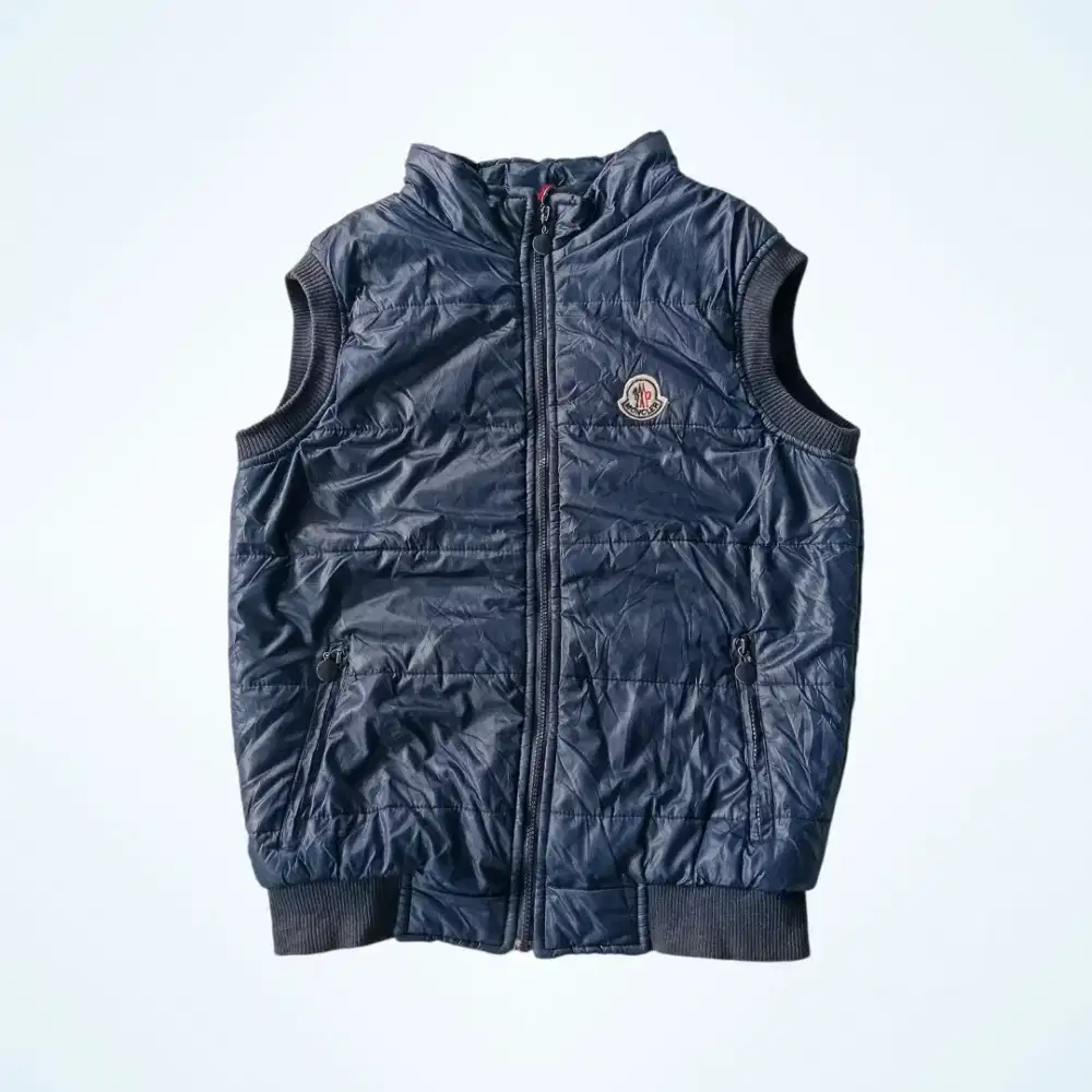 VEST GELEMBUNG MONCLER