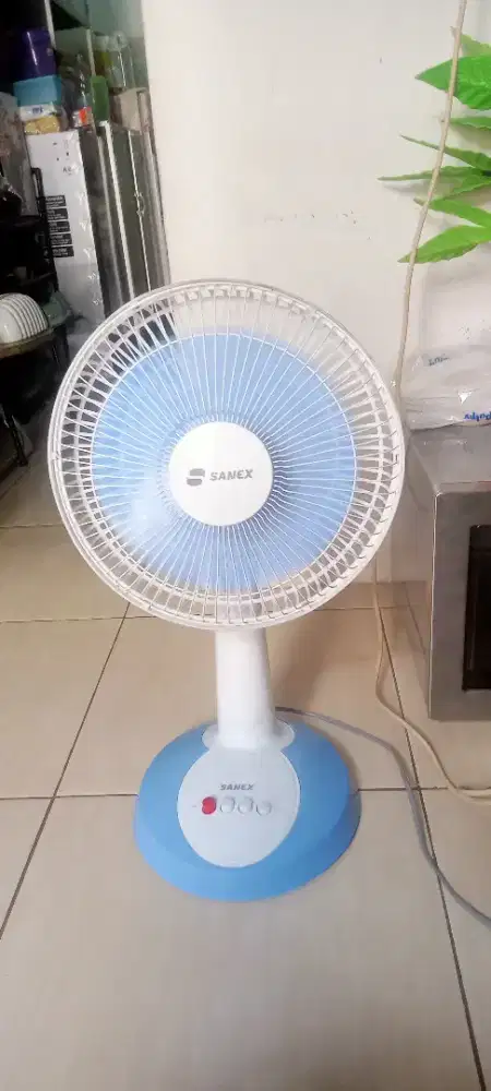 Kipas Angin Nyala Normal Lok Kemanggisan