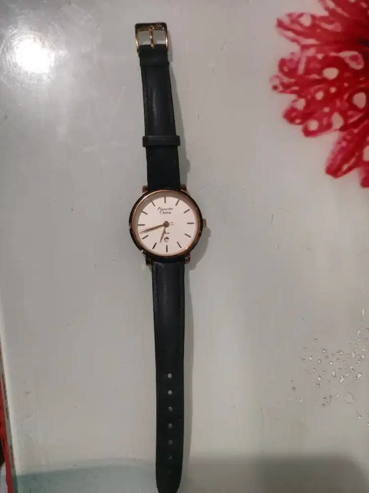 Jam tangan wanita
