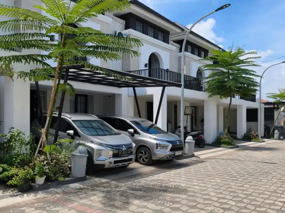 Rumah 2 Lantai baru di Kedungmundu Semarang Carpot 2 Mobil