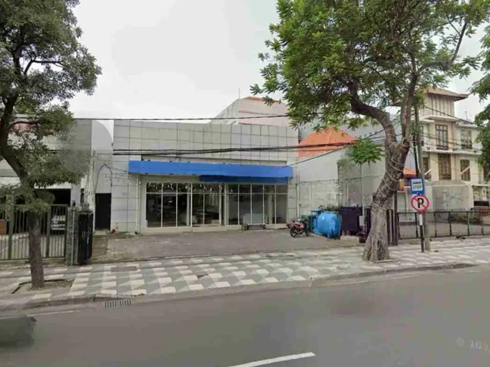 SEWA BANGUNAN KOMERSIAL RAYA SULAWESI GUBENG 2 LANTAI BAGUS LANGKA JARANG ADA PADAT RAMAI