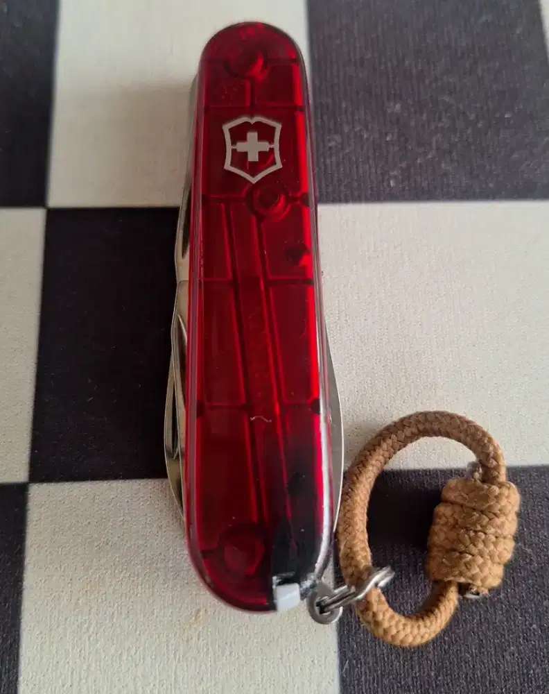 Victorinox camper merah transparan 91 mm pocket knife, survival knive