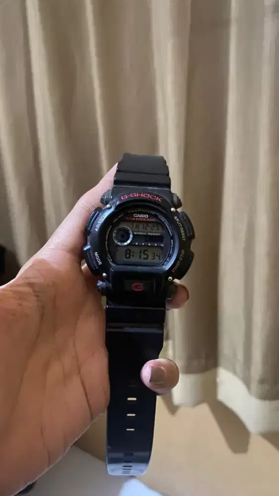 Jam tangan G-shock casio