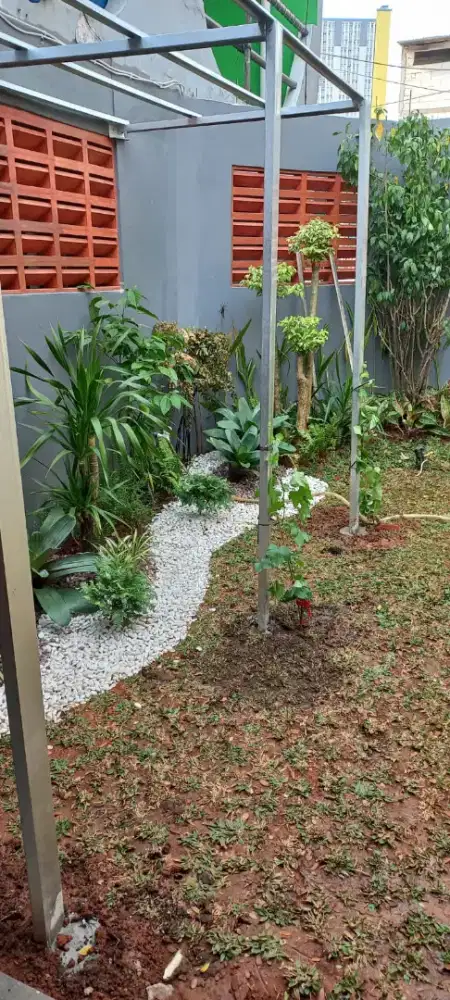 Tukang taman Tangerang/jasa taman/tukang taman minimalis