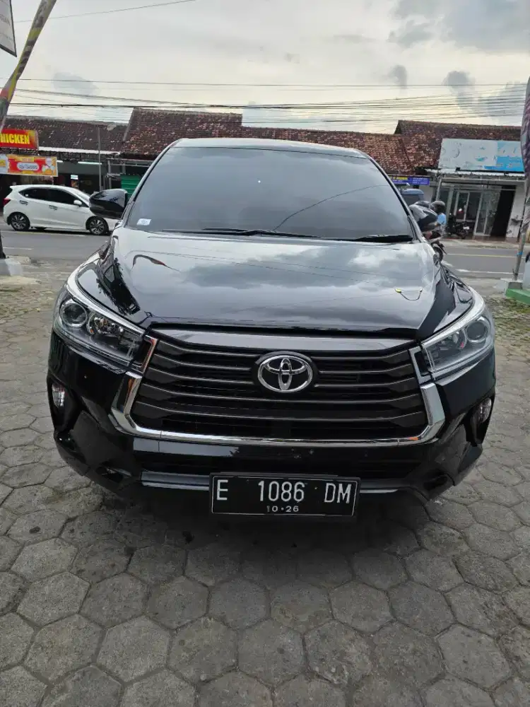 Innova v diesel matic tahun 2021