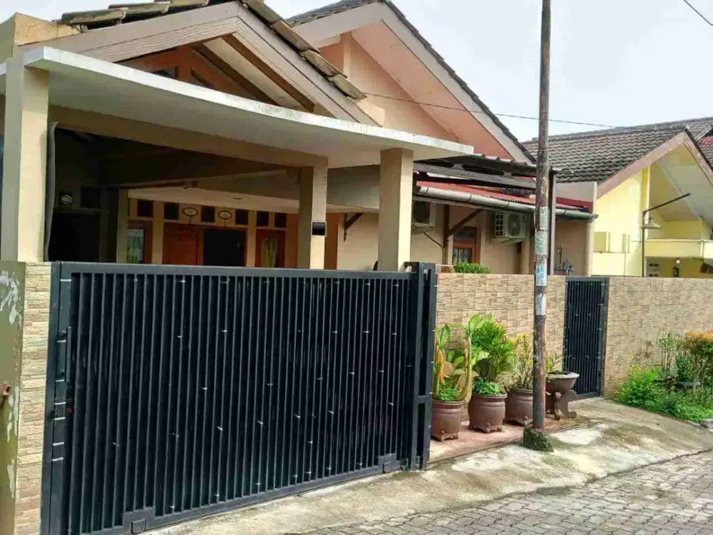 Dijual Rumah Bagus Siap Huni di Bukit Nusa Indah