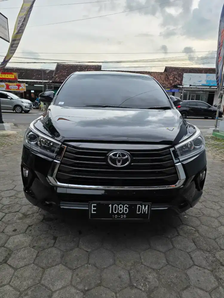 Innova v diesel matic tahun 2021