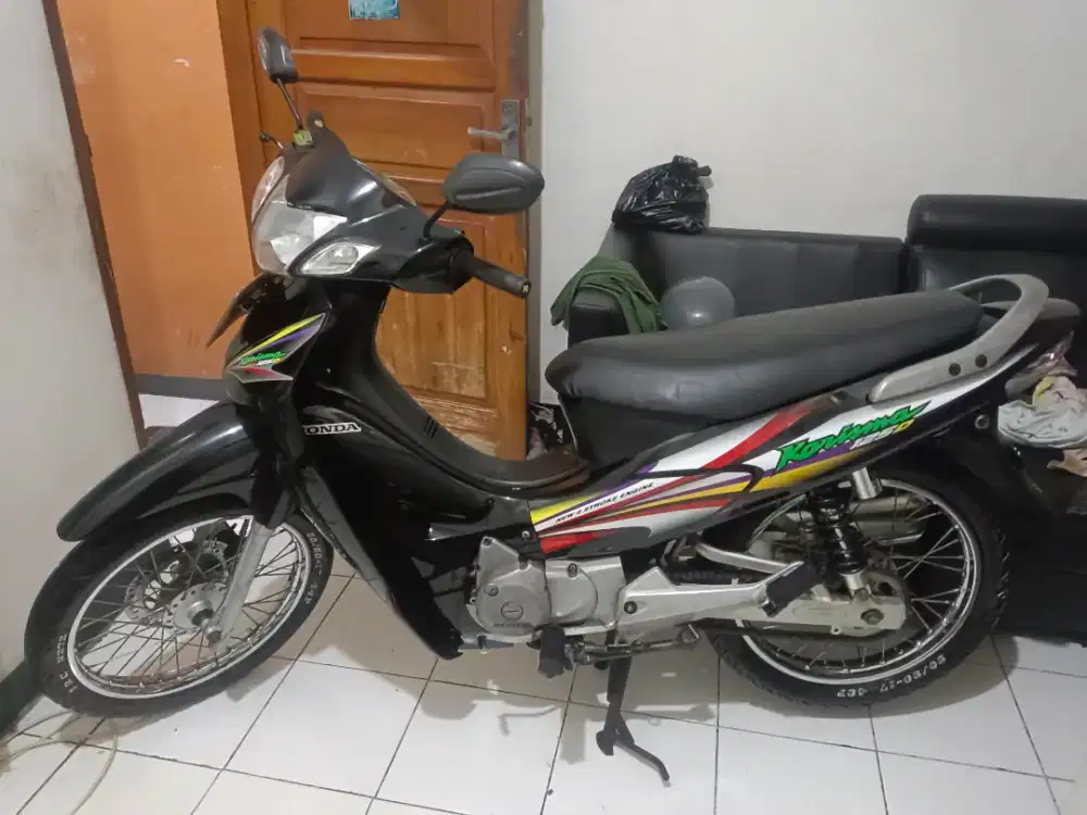 kharisma 2004 komplit