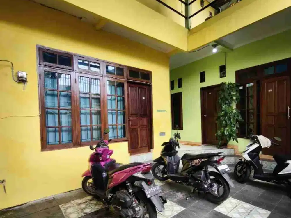 Rumah Kos²an di lokasi strategis Dekat jl M.T Haryono Jakarta Timur 3.5 M