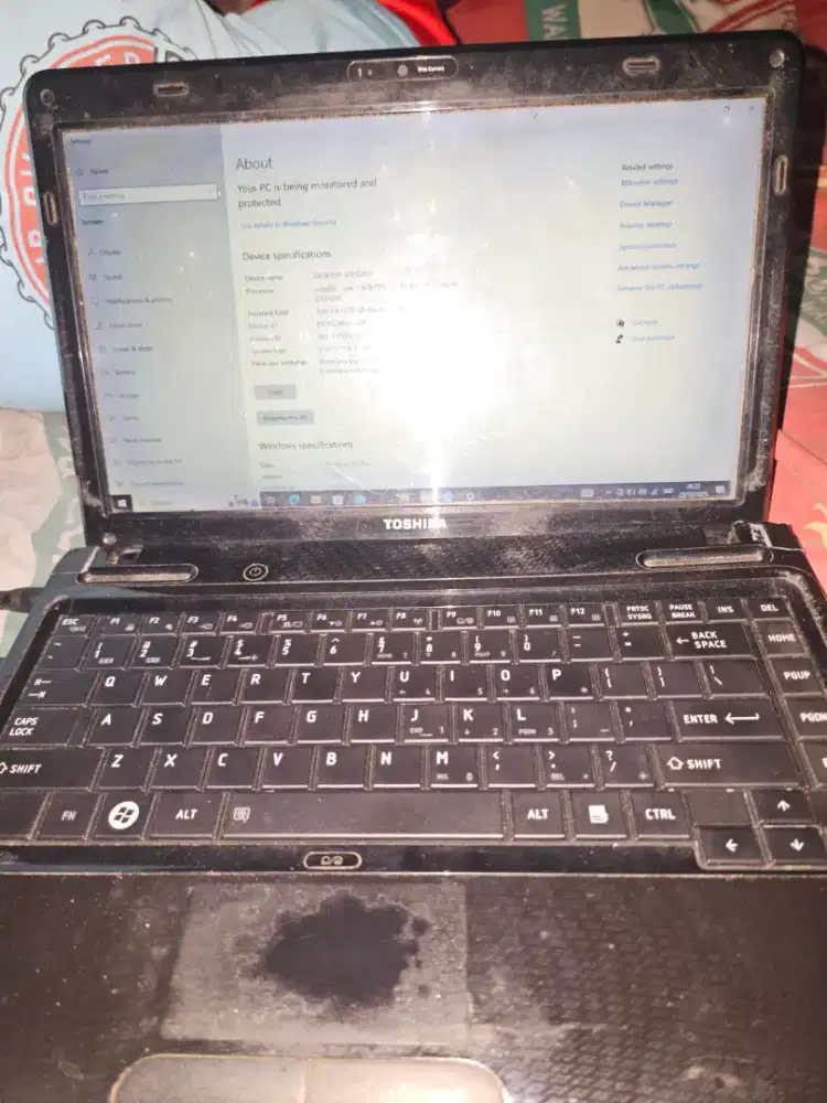 JUAL LAPTOP TOSHIBA SATELLITE L630 CORE I5 RAM 4GB— READY!