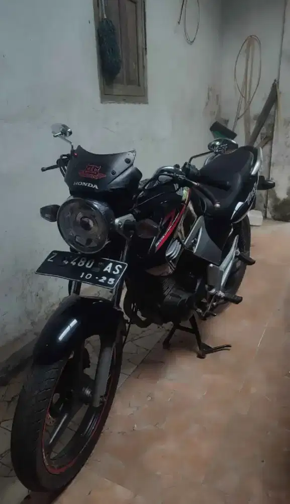 Lagi bu tiger revo full paper mesin enak original standar pabrik, plat