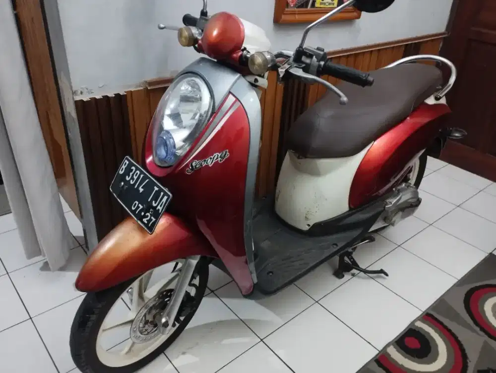 Dijual cepat honda scoopy